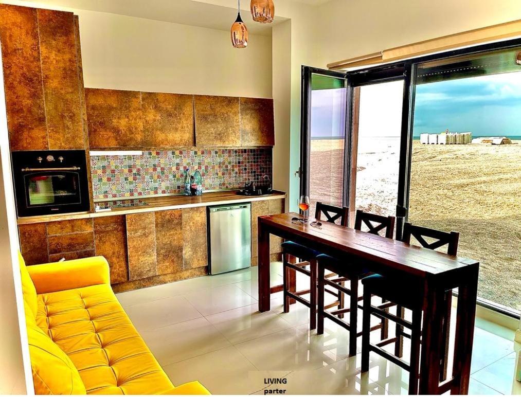 Beach Rooms Roberta Mamaia Exterior foto