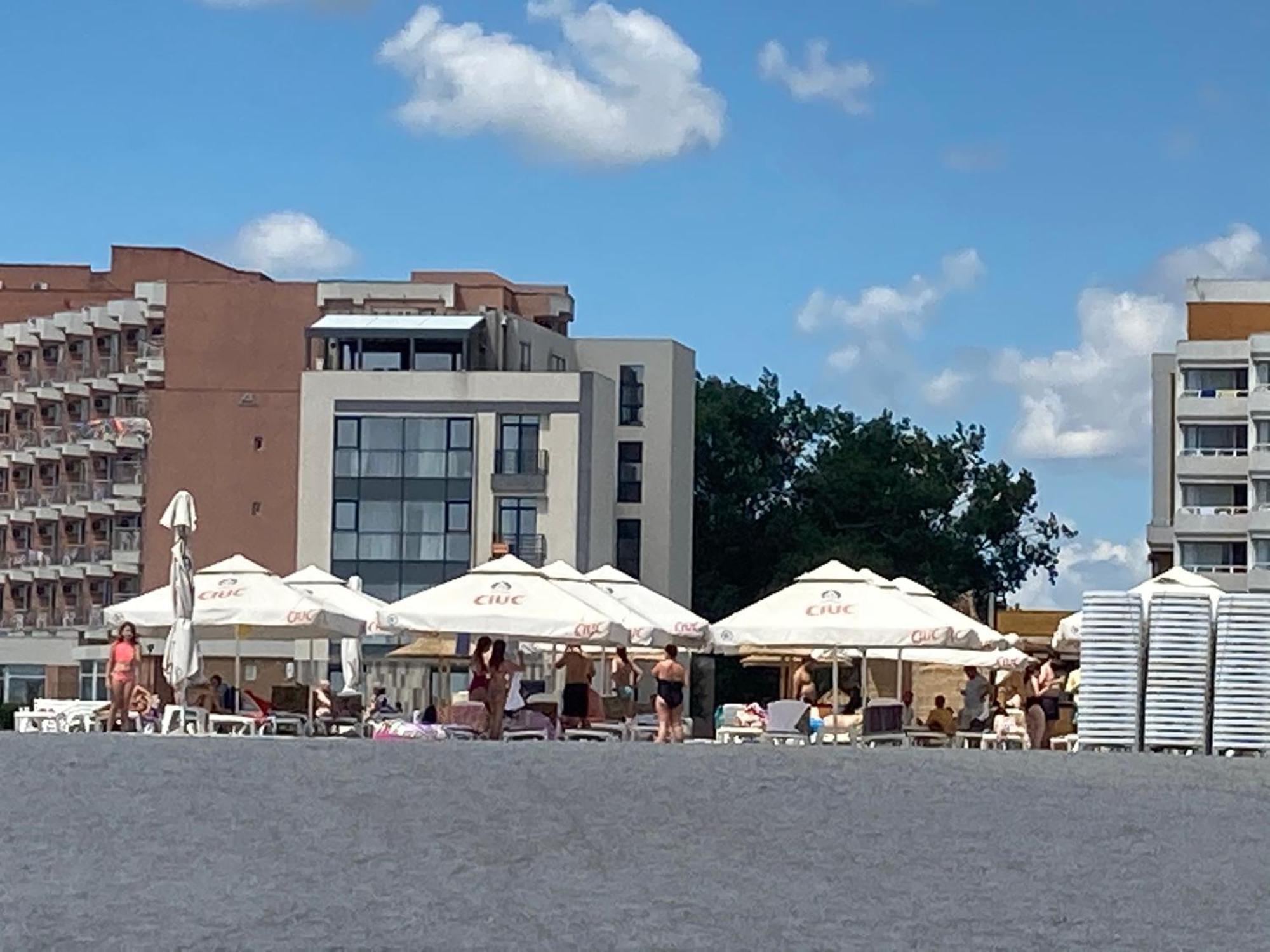 Beach Rooms Roberta Mamaia Exterior foto