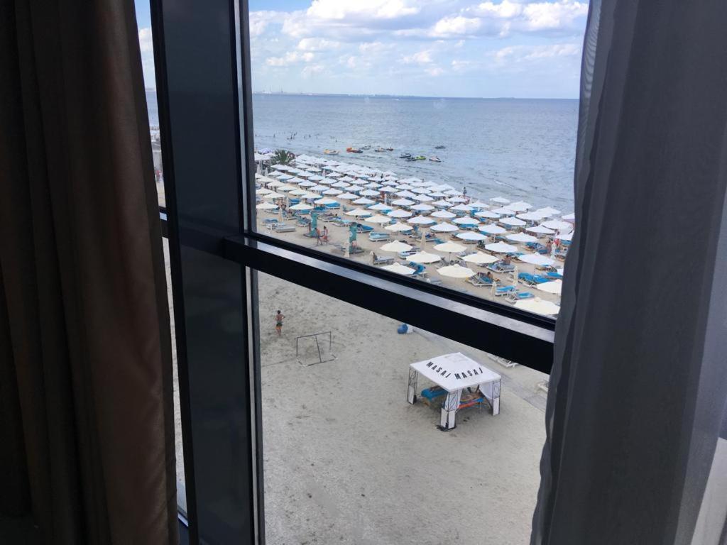 Beach Rooms Roberta Mamaia Exterior foto